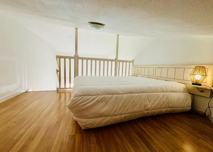 Avec Vue Et Piscine, 4 Personnes - Fr-1-709-101 Fouras